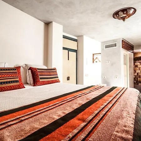 The - Adults Recommended Riad Tarifa