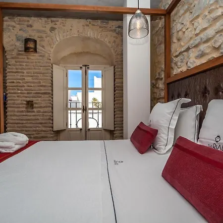 The - Adults Only Riad 3*